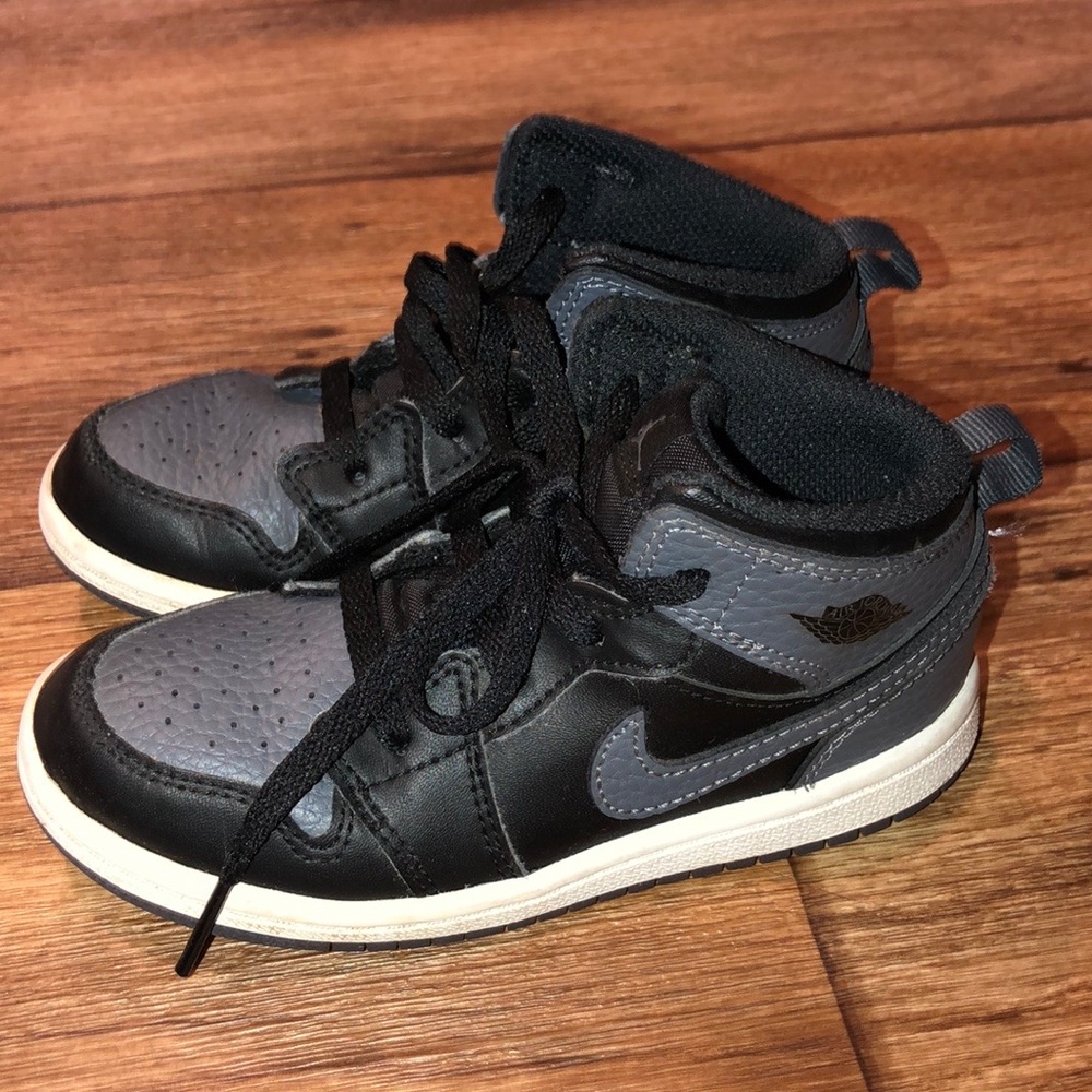 Toddler Boys 9c Air Jordan Sneakers Tennis Shoes